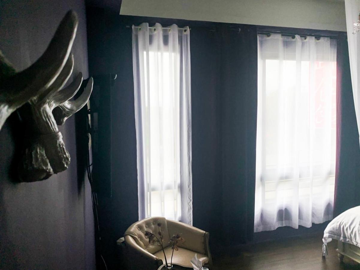 Light Luxury Apartment Apartment T'ai-tung Esterno foto